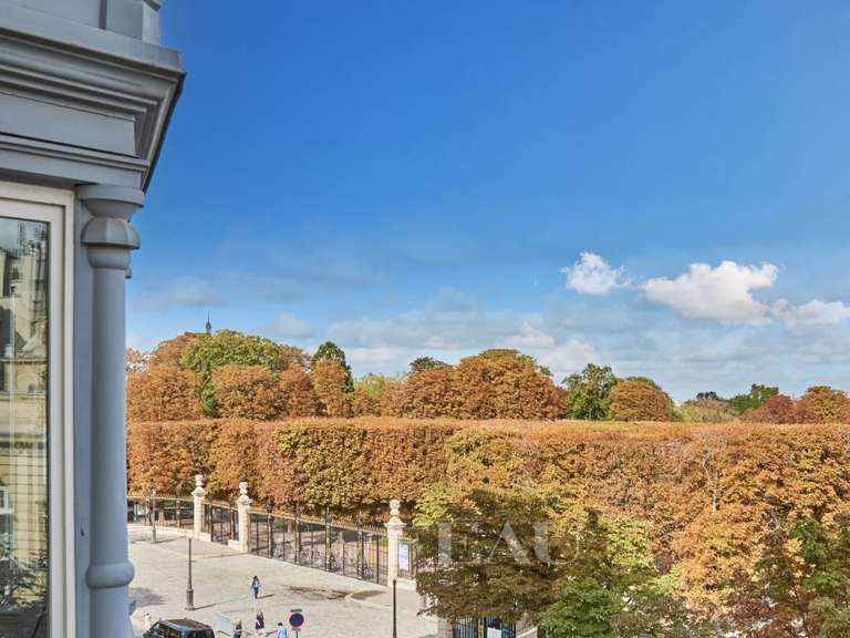Appartement Paris 6e - 5 chambres - 184m²
