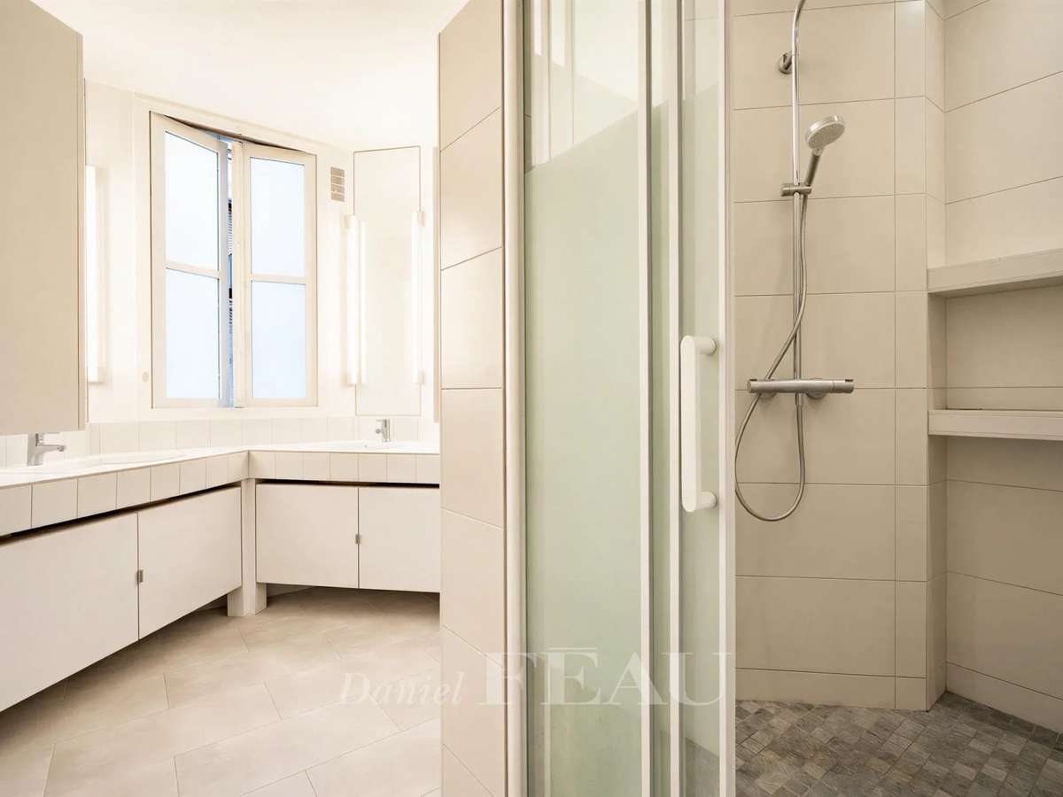 Apartment Paris 5e