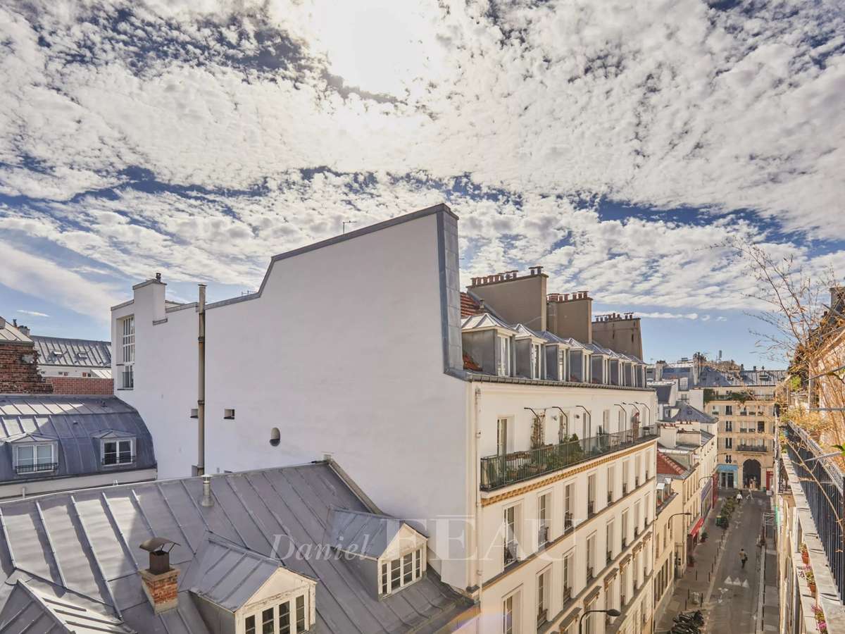 Apartment Paris 9e
