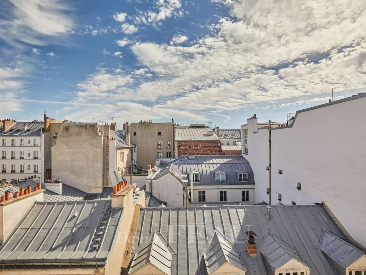 Apartment Paris 9e
