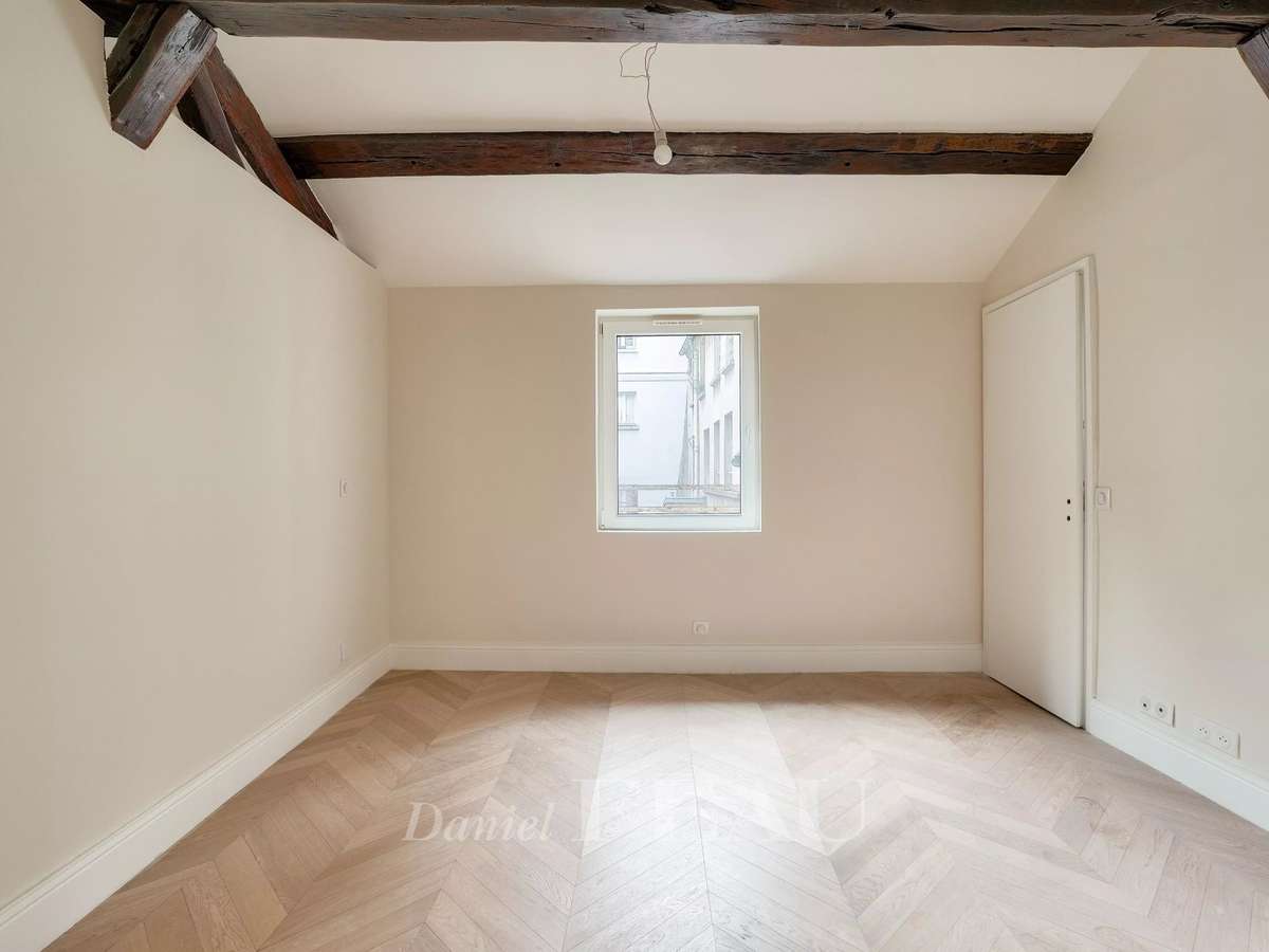 Appartement Paris 3e