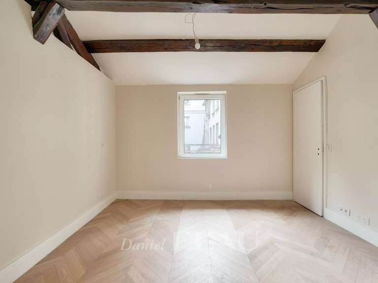 Appartement Paris 3e - 1 chambre - 49m²
