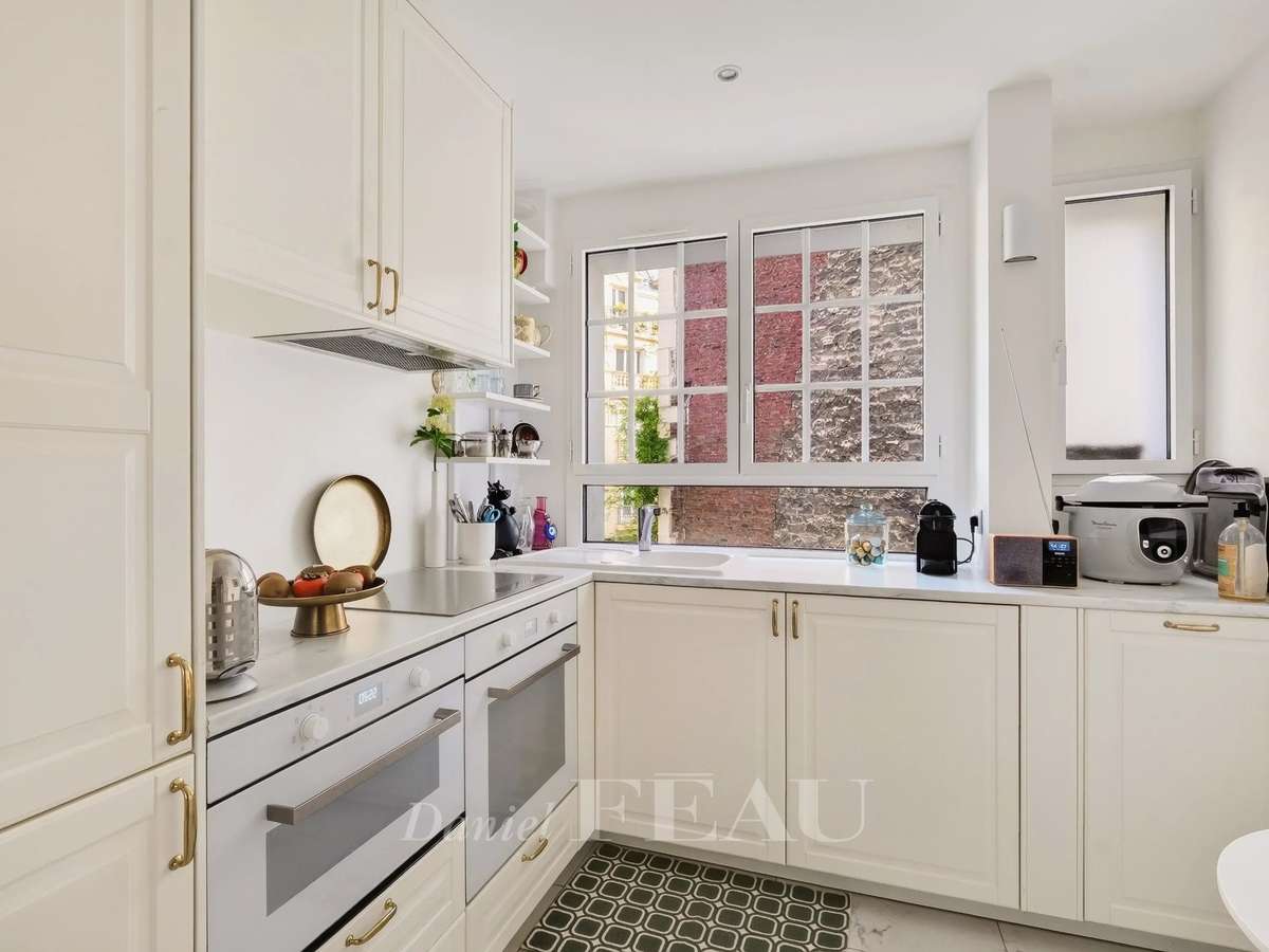 Apartment Paris 12e