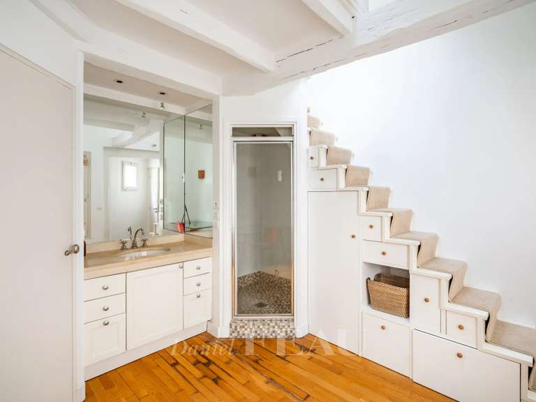 Appartement Paris 7e - 2 chambres - 70m²