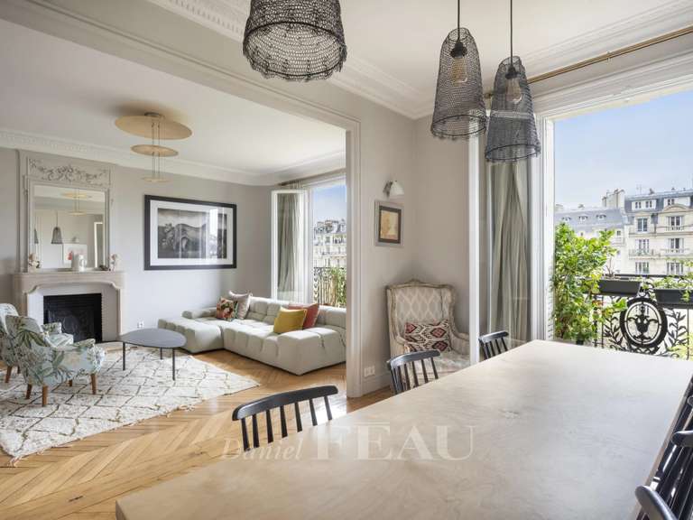 Appartement Paris 7e - 3 chambres - 137m²