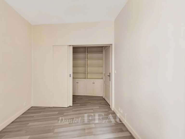 Appartement Paris 6e - 2 chambres - 58m²