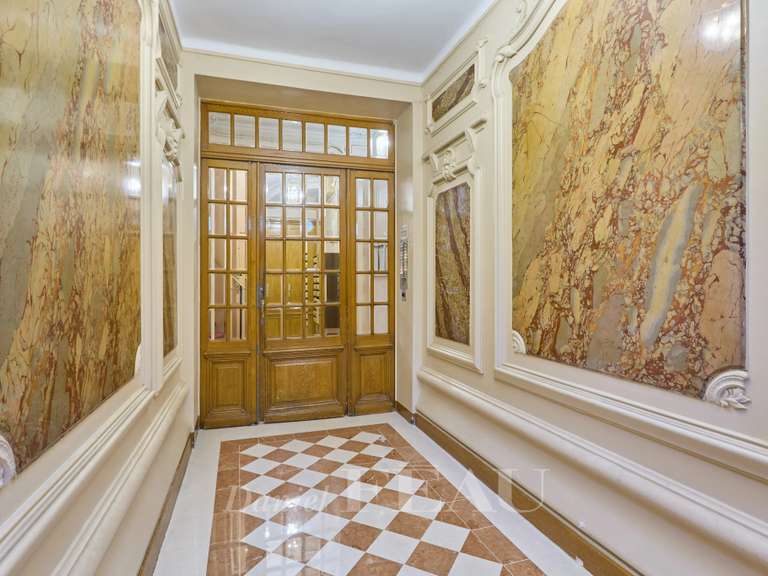 Appartement Paris 17e - 2 chambres - 66m²