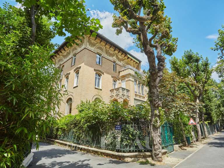 Appartement Paris 17e - 4 chambres - 156m²