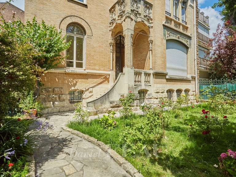 Appartement Paris 17e - 4 chambres - 156m²