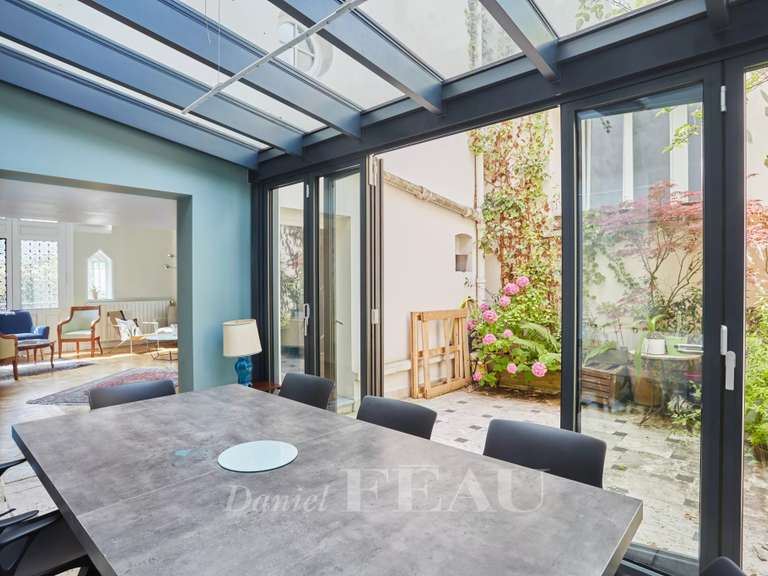 Appartement Paris 17e - 4 chambres - 156m²