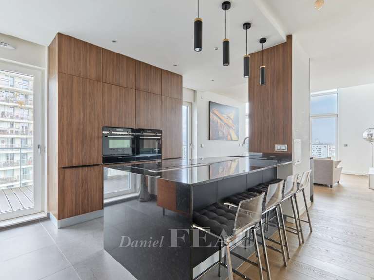 Appartement Paris 17e - 3 chambres - 99m²
