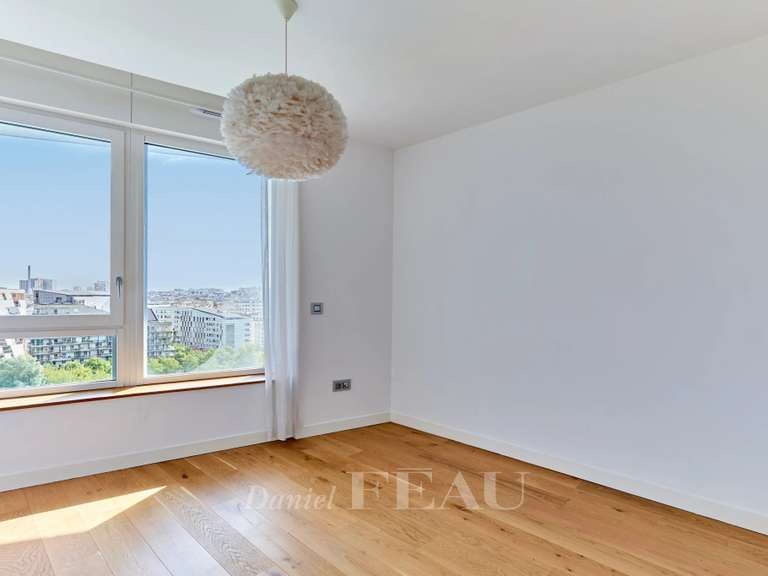Appartement Paris 17e - 3 chambres - 99m²