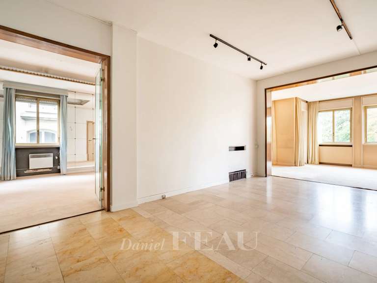 Apartment Paris 16e - 4 bedrooms - 230m²