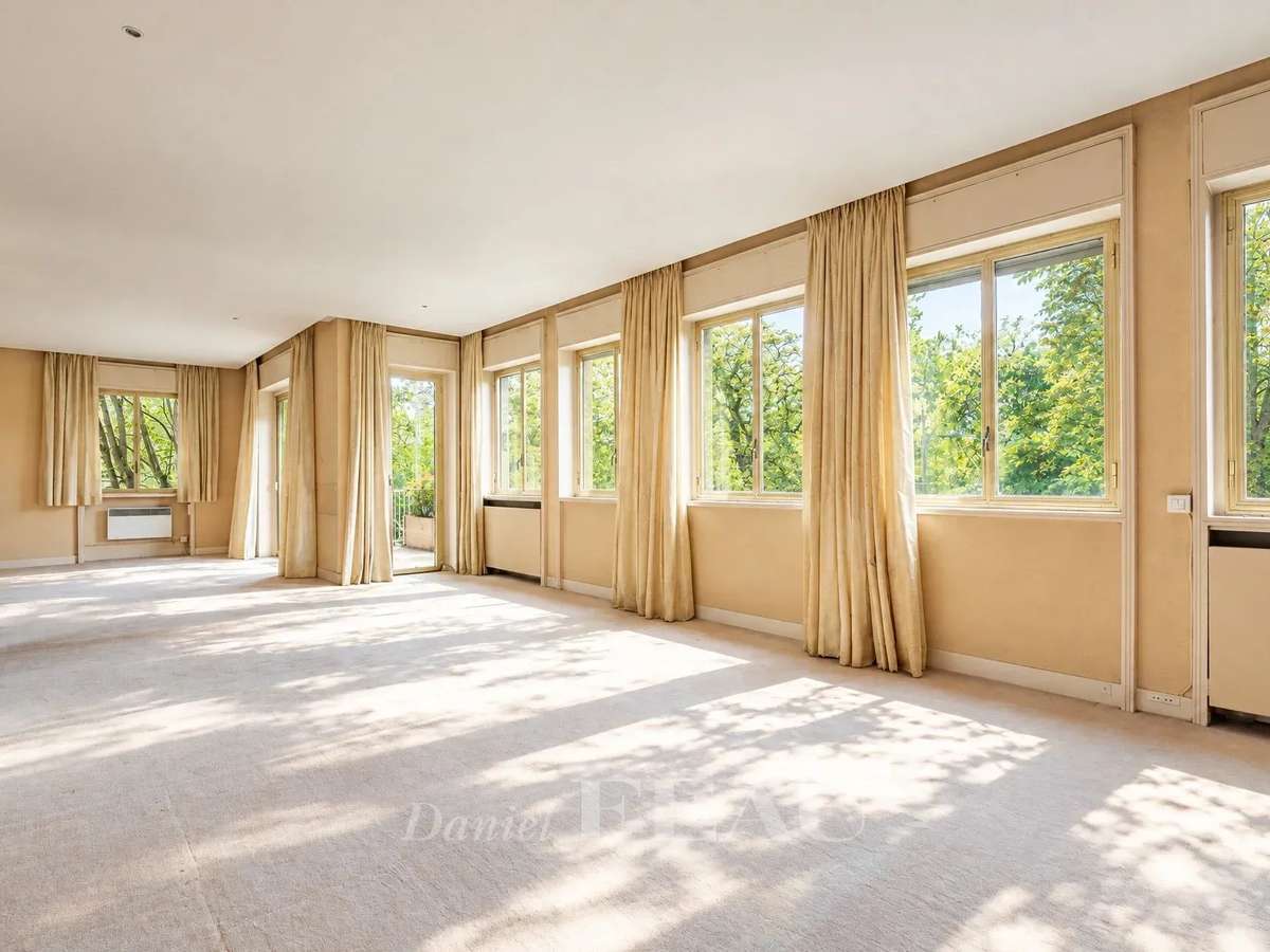 Apartment Paris 16e