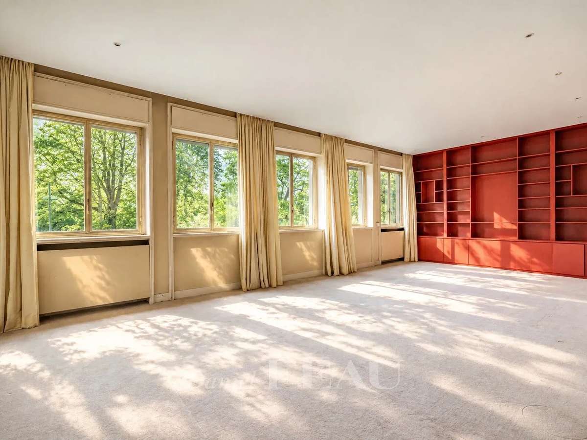 Apartment Paris 16e