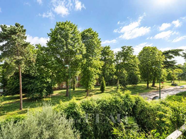 Apartment Paris 16e - 4 bedrooms - 230m²