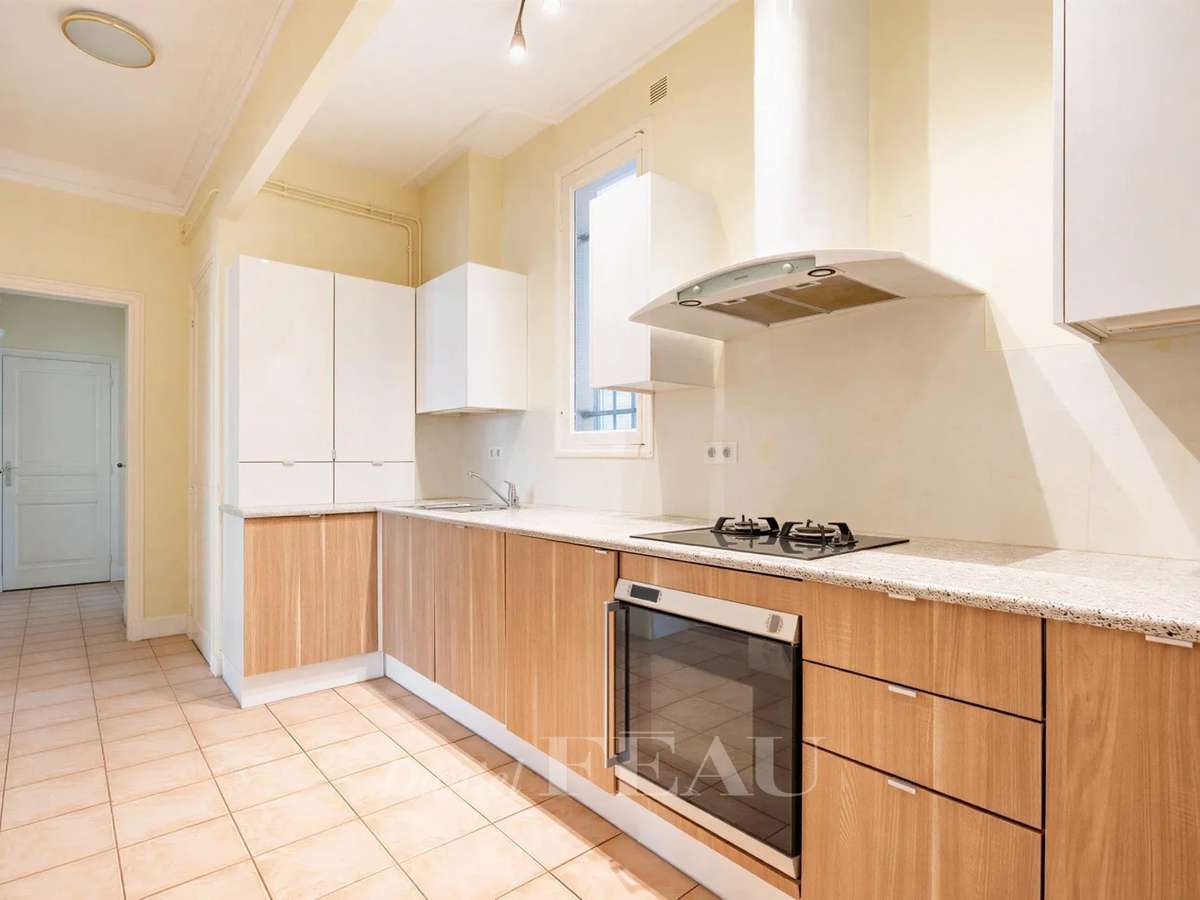 Apartment Paris 16e