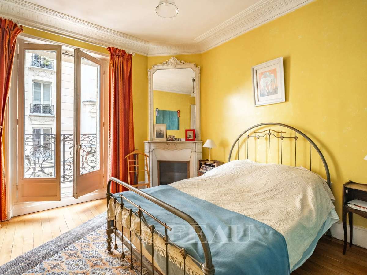 Apartment Paris 16e