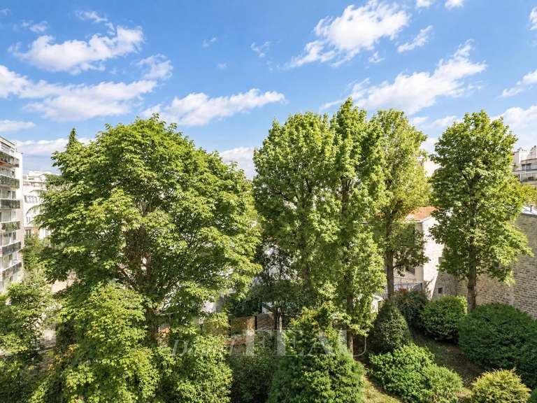 Apartment Paris 16e - 4 bedrooms - 155m²