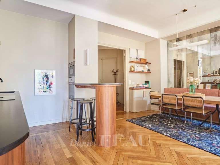 Apartment Paris 16e - 4 bedrooms - 170m²