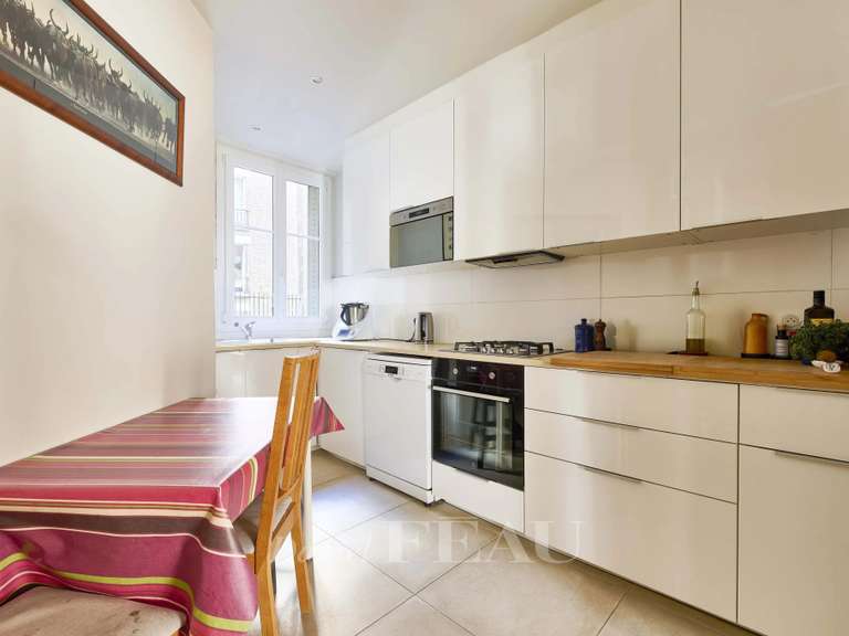Appartement Paris 16e - 3 chambres - 127m²