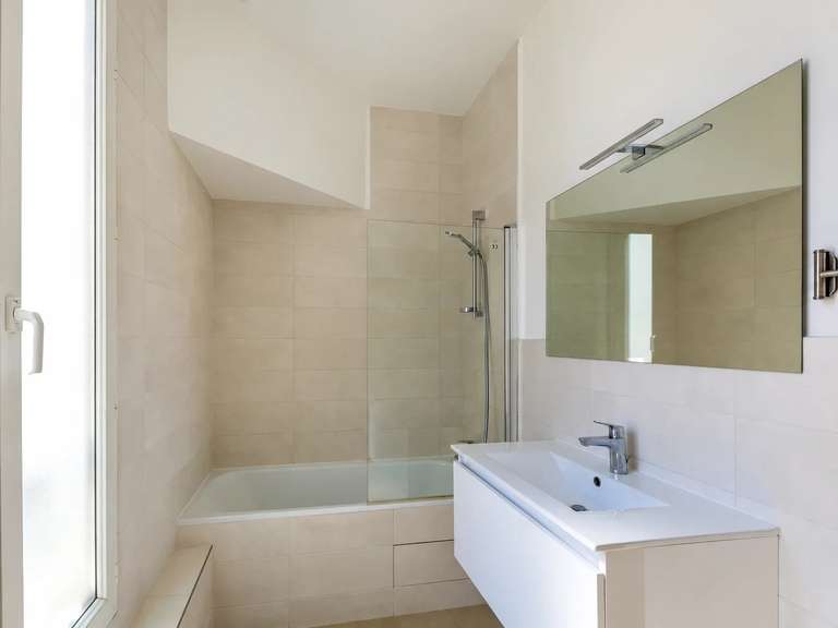 Appartement Paris 16e - 3 chambres - 90m²