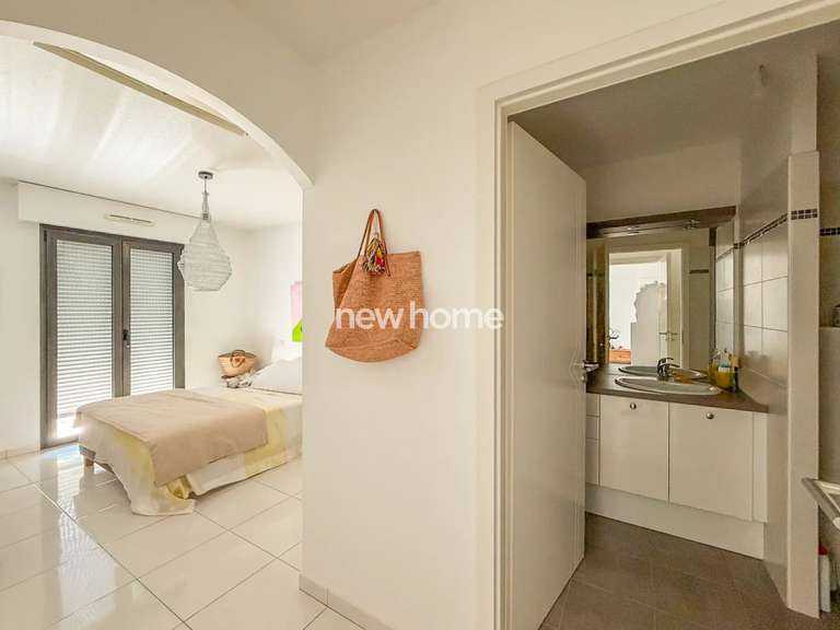 Appartement Saint-Raphaël - 2 chambres - 76m²
