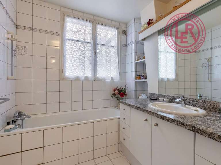 Appartement Paris 3e - 3 chambres - 120m²