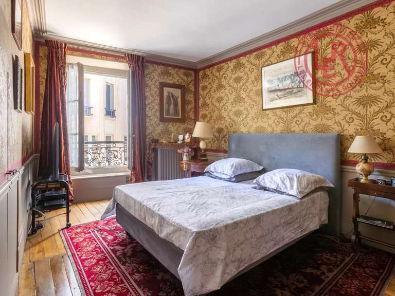 Appartement Paris 3e - 3 chambres - 120m²