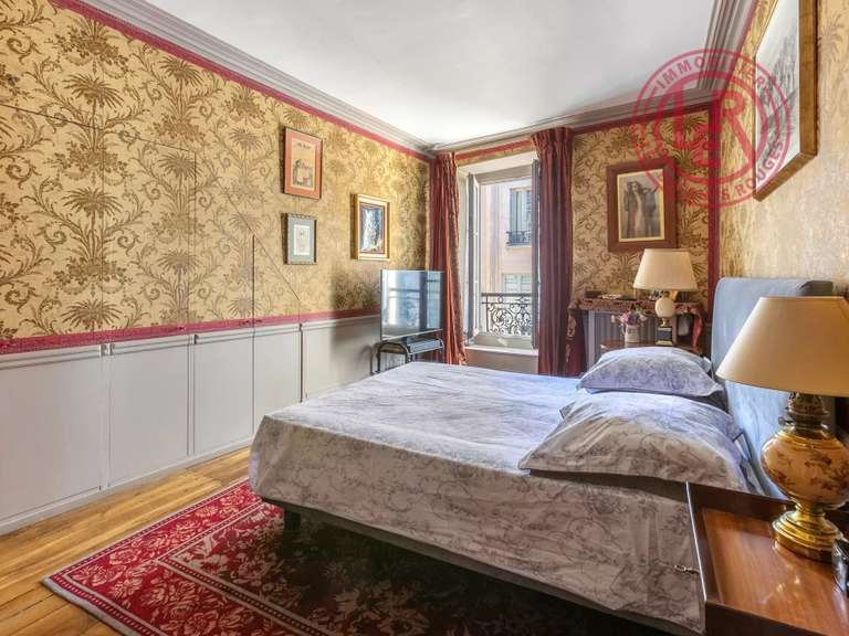 Appartement Paris 3e - 3 chambres - 120m²