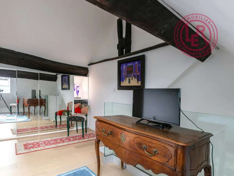 Appartement Paris 4e - 2 chambres - 47m²