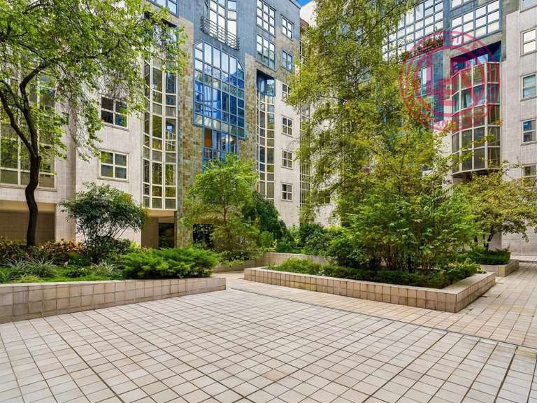 Appartement Paris 4e - 2 chambres - 101m²