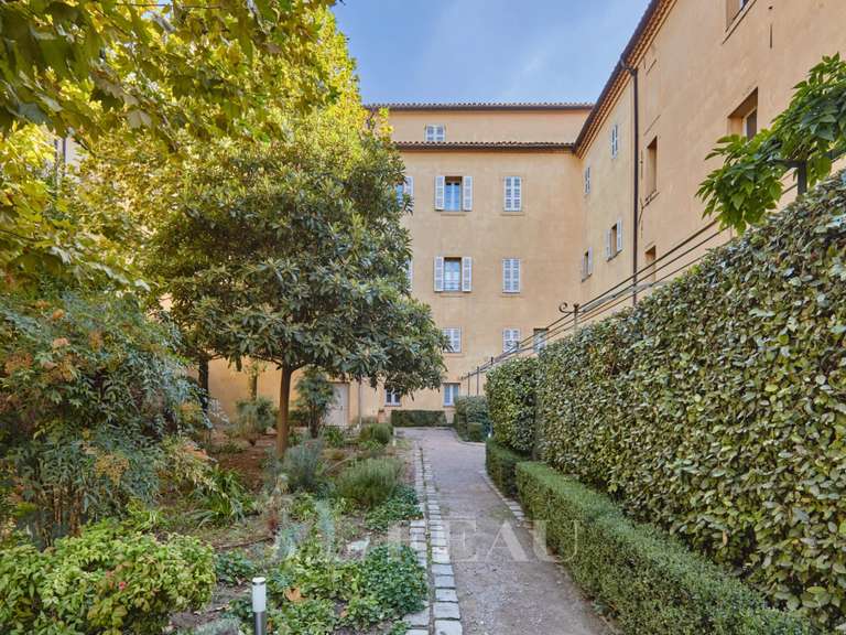 Appartement Aix-en-Provence - 3 chambres - 141m²