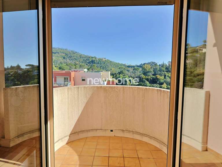 Appartement Mandelieu-la-Napoule - 2 chambres - 75m²