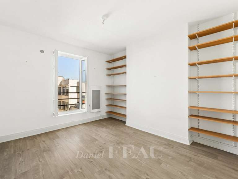 Appartement Paris 11e - 3 chambres - 80m²