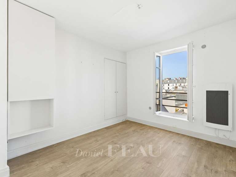 Appartement Paris 11e - 3 chambres - 80m²