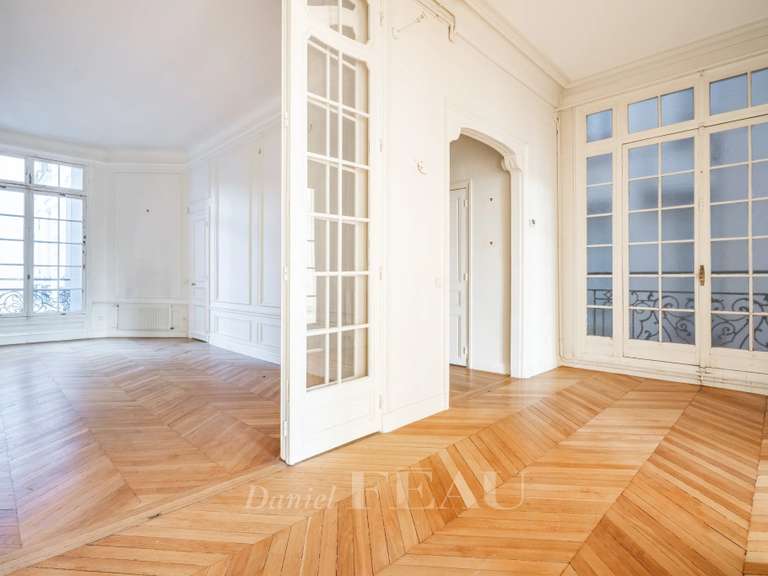 Appartement Paris 16e - 6 chambres - 375m²