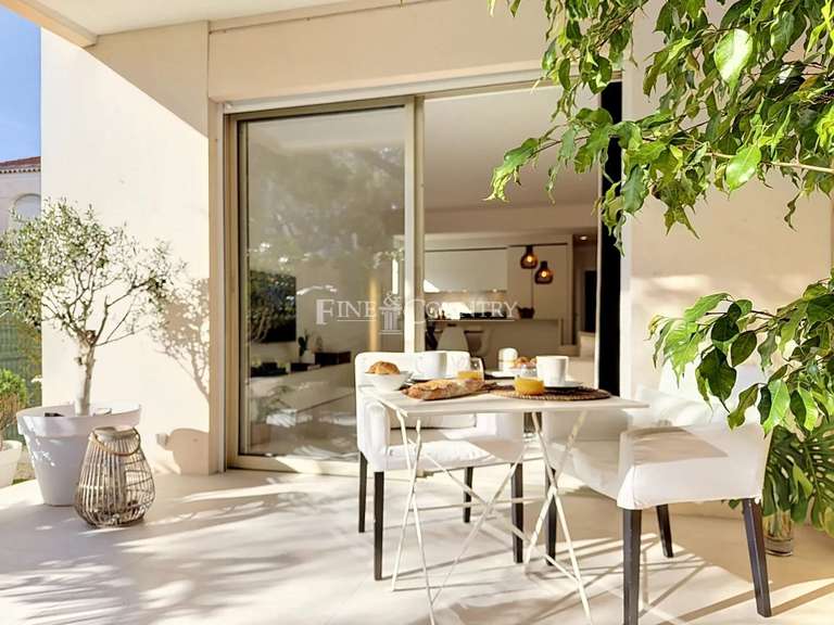 Appartement Cannes - 2 chambres - 74m²