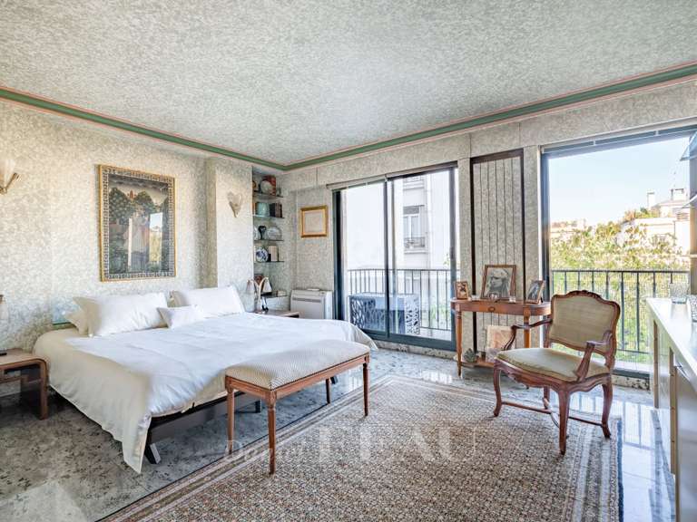 Appartement Neuilly-sur-Seine - 4 chambres - 207m²