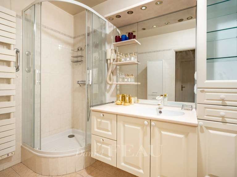 Appartement Neuilly-sur-Seine - 2 chambres - 86m²