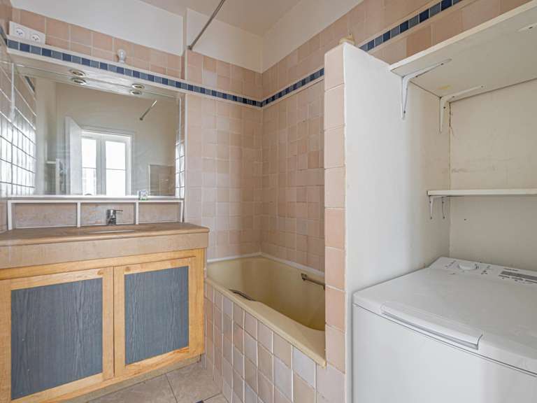 Appartement Paris 1er - 1 chambre - 47m²