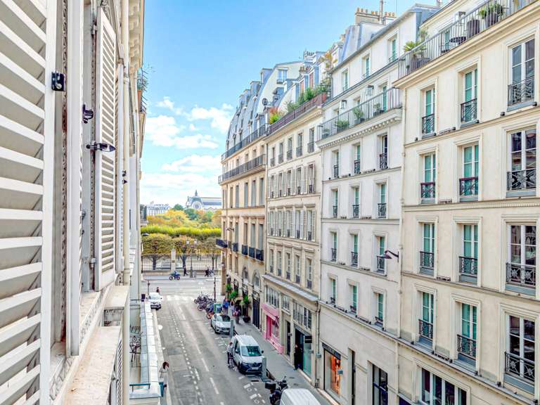 Appartement Paris 1er - 1 chambre - 47m²