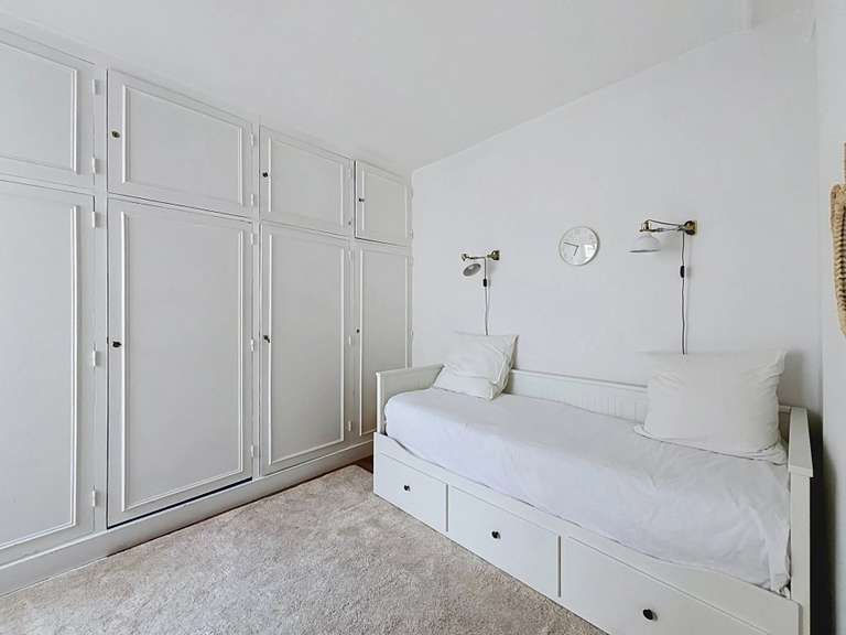 Appartement Paris 8e - 2 chambres - 78m²