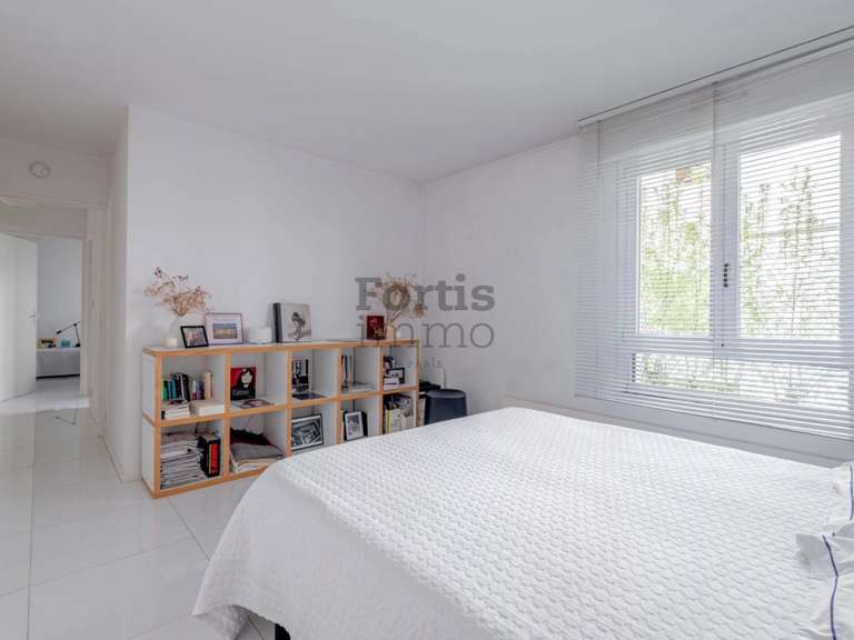 Appartement Paris 20e - 3 chambres - 105m²