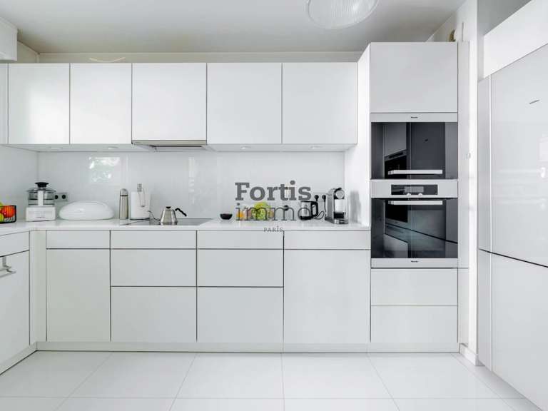Appartement Paris 20e - 3 chambres - 105m²