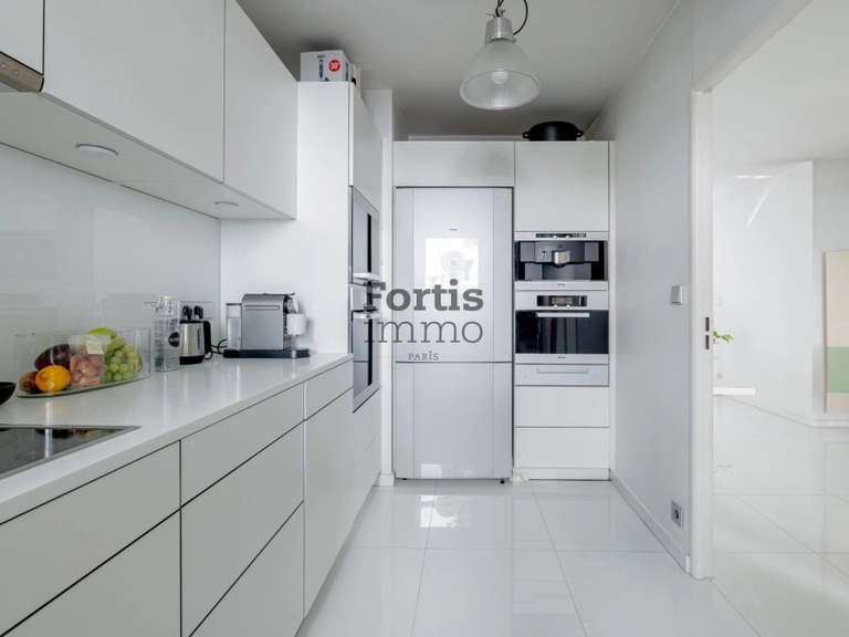 Appartement Paris 20e - 3 chambres - 105m²