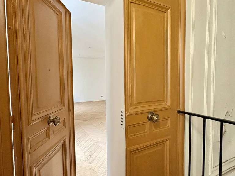 Appartement Paris 8e - 78m²