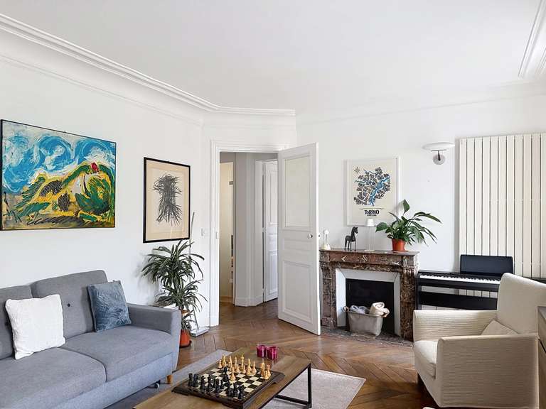 Appartement Paris 3e - 2 chambres - 74m²