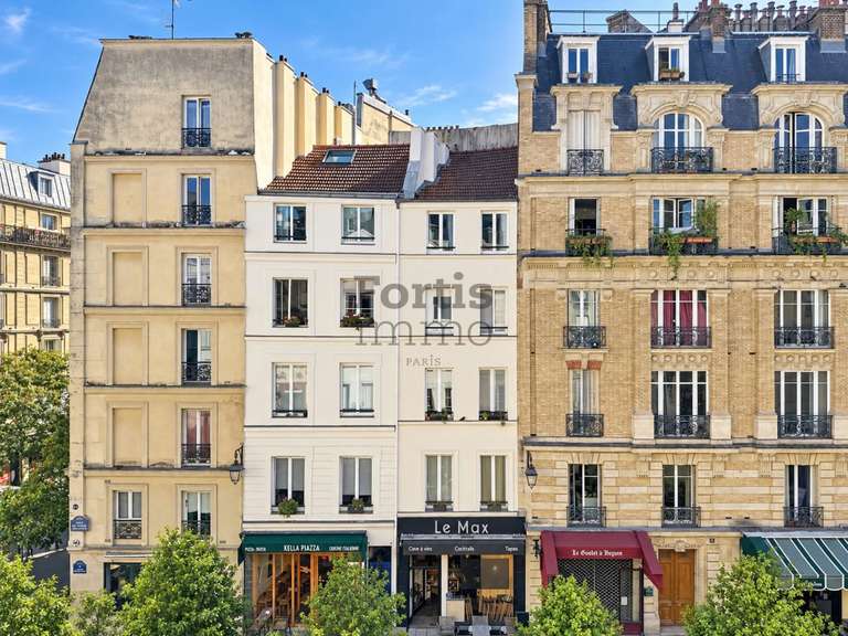 Appartement Paris 1er - 2 chambres - 99m²