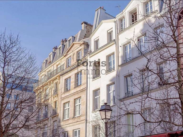 Appartement Paris 1er - 2 chambres - 99m²
